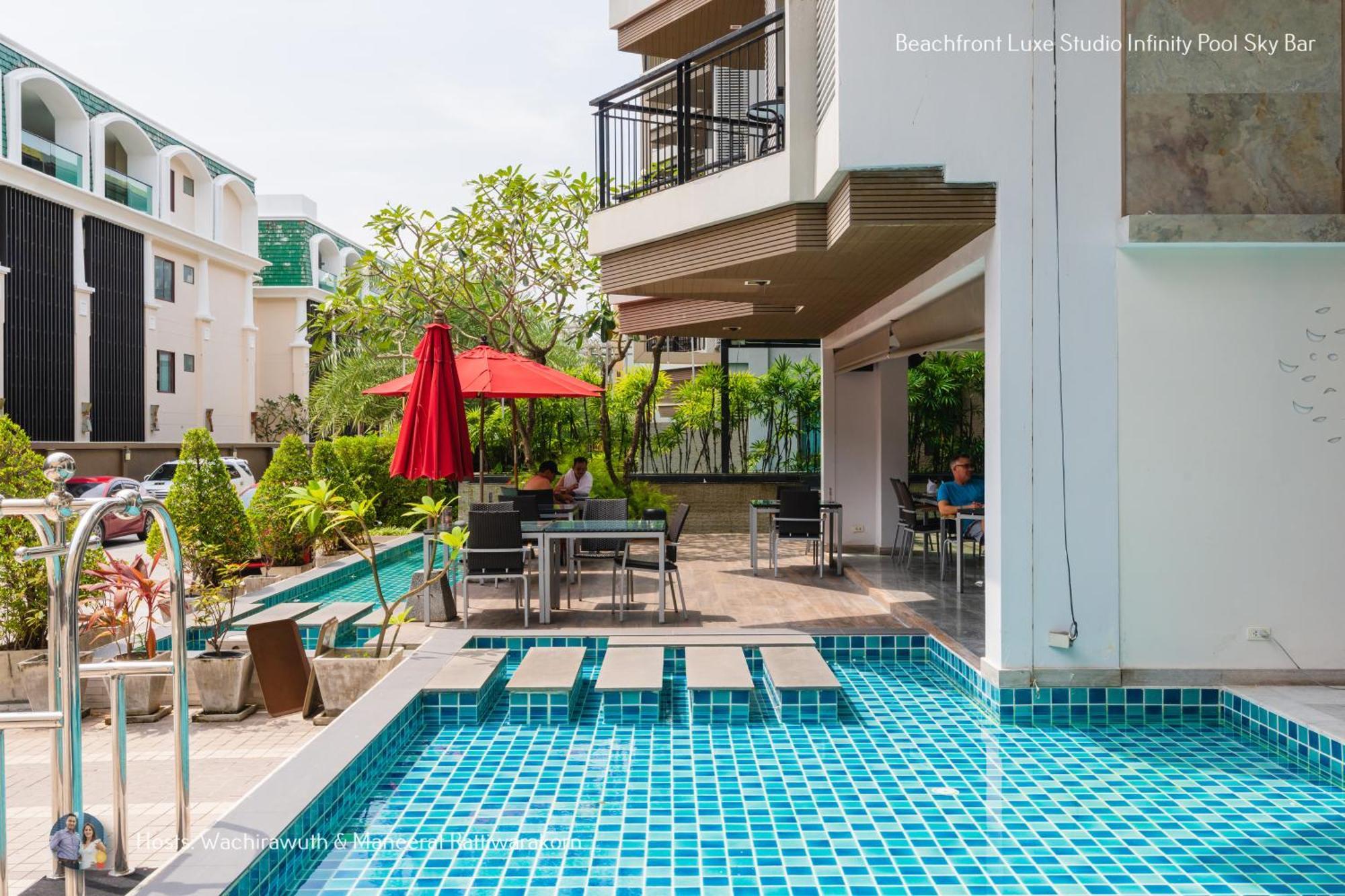 Lägenhet Beachfront Deluxe Infinity Pool Patong